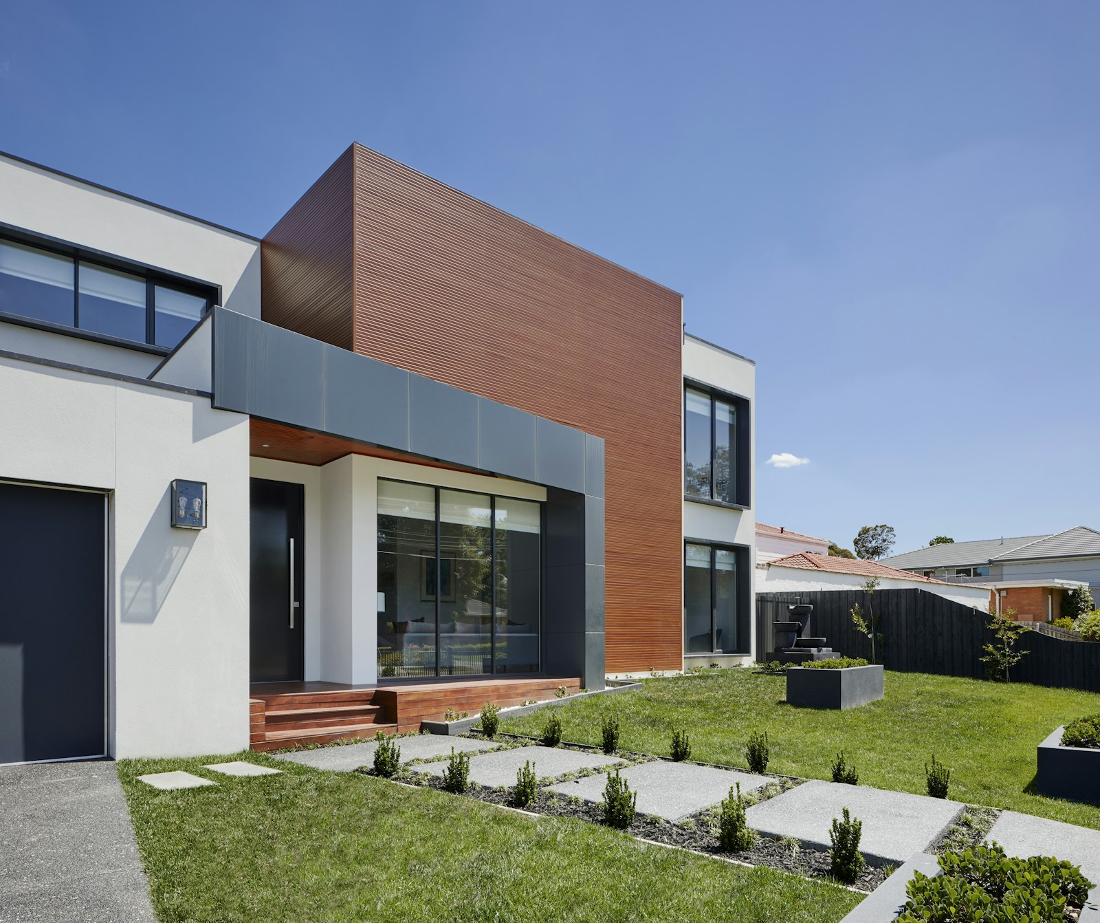 Real estate photography of a Niagara home by Social Credit